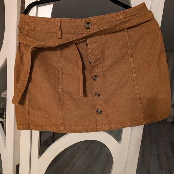 America Eagle corduroy skirt size 10 - Picture 1 of 4